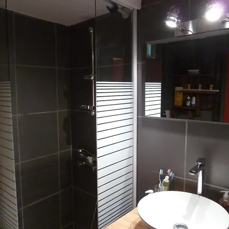 Downtown Cool Tiny Flat Great Nightlife Appartement Bastia (Corsica)